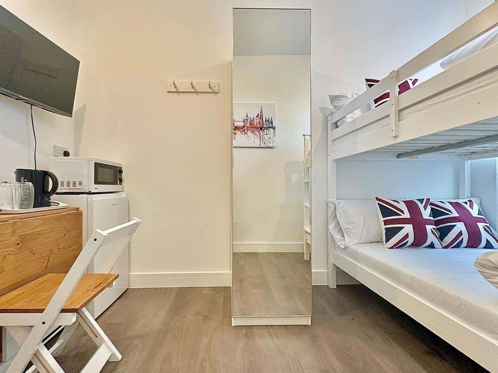 264 Rooms London Eksteriør billede