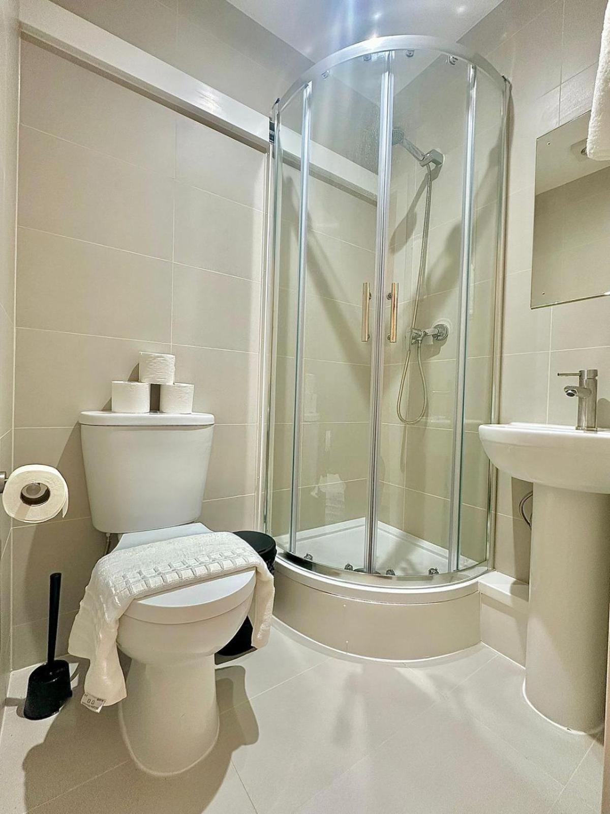 264 Rooms London Eksteriør billede